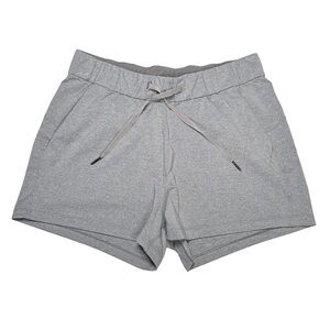 Lululemon On the Fly women’s Shorts Size 8